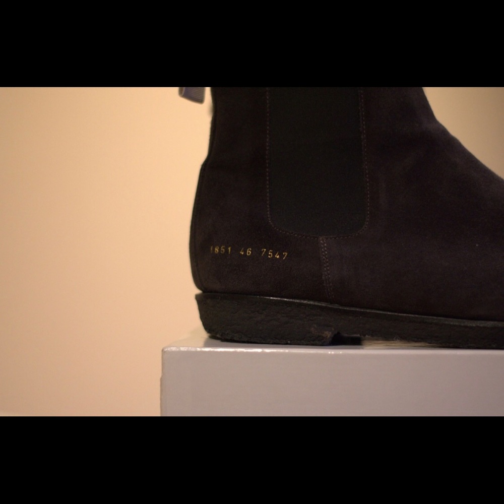 Common Projects Suede Chelsea Boots - Picture 7 of 8